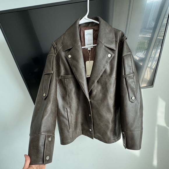 SALE‼️ ONLY TODAY‼️ Fabric Jacket Size- M oversized look - Picture 4 of 11